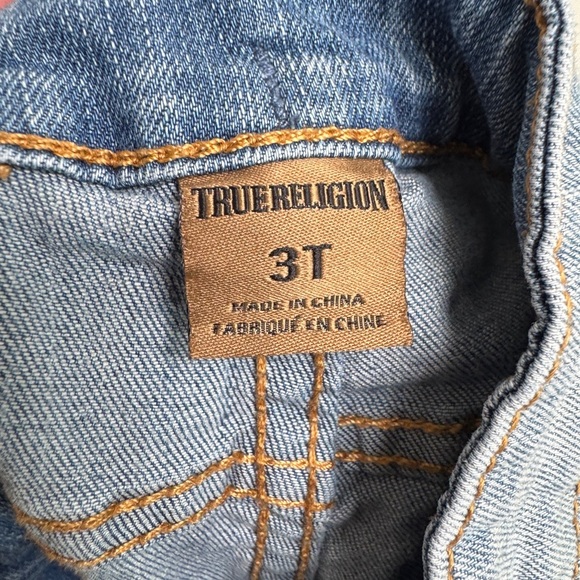 True Religion 3T Girls Casual Light Blue Denim Shorts with Frayed Hem - Picture 7 of 8